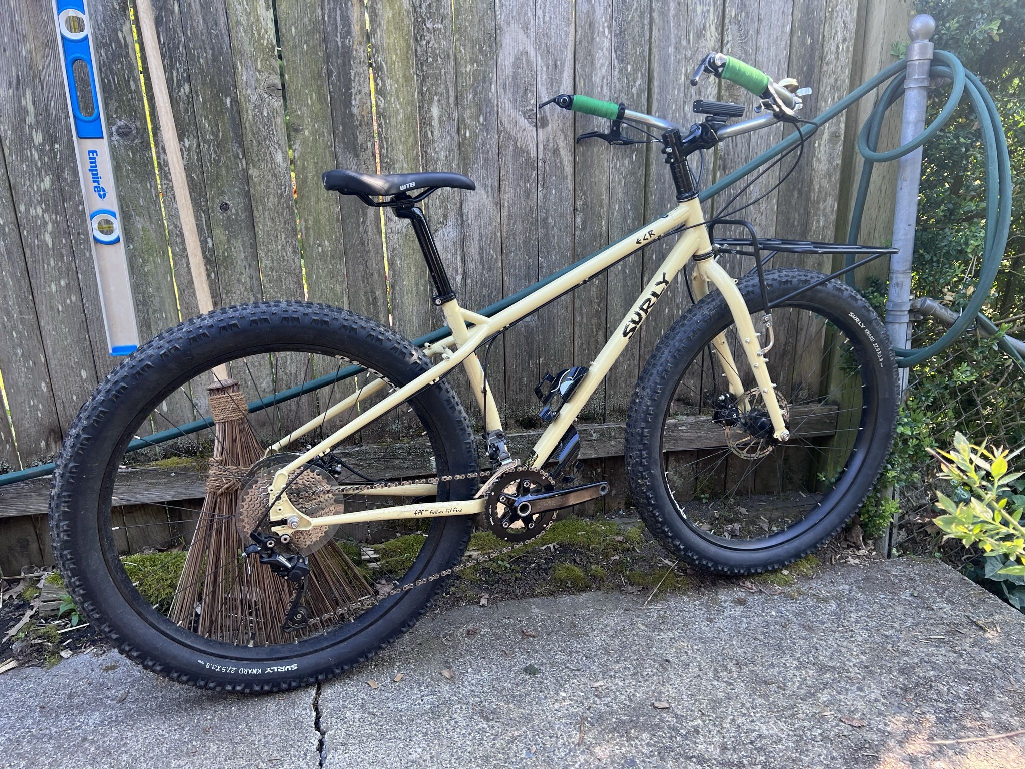 Surly ECR