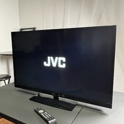 40” JVC TV with ROKU