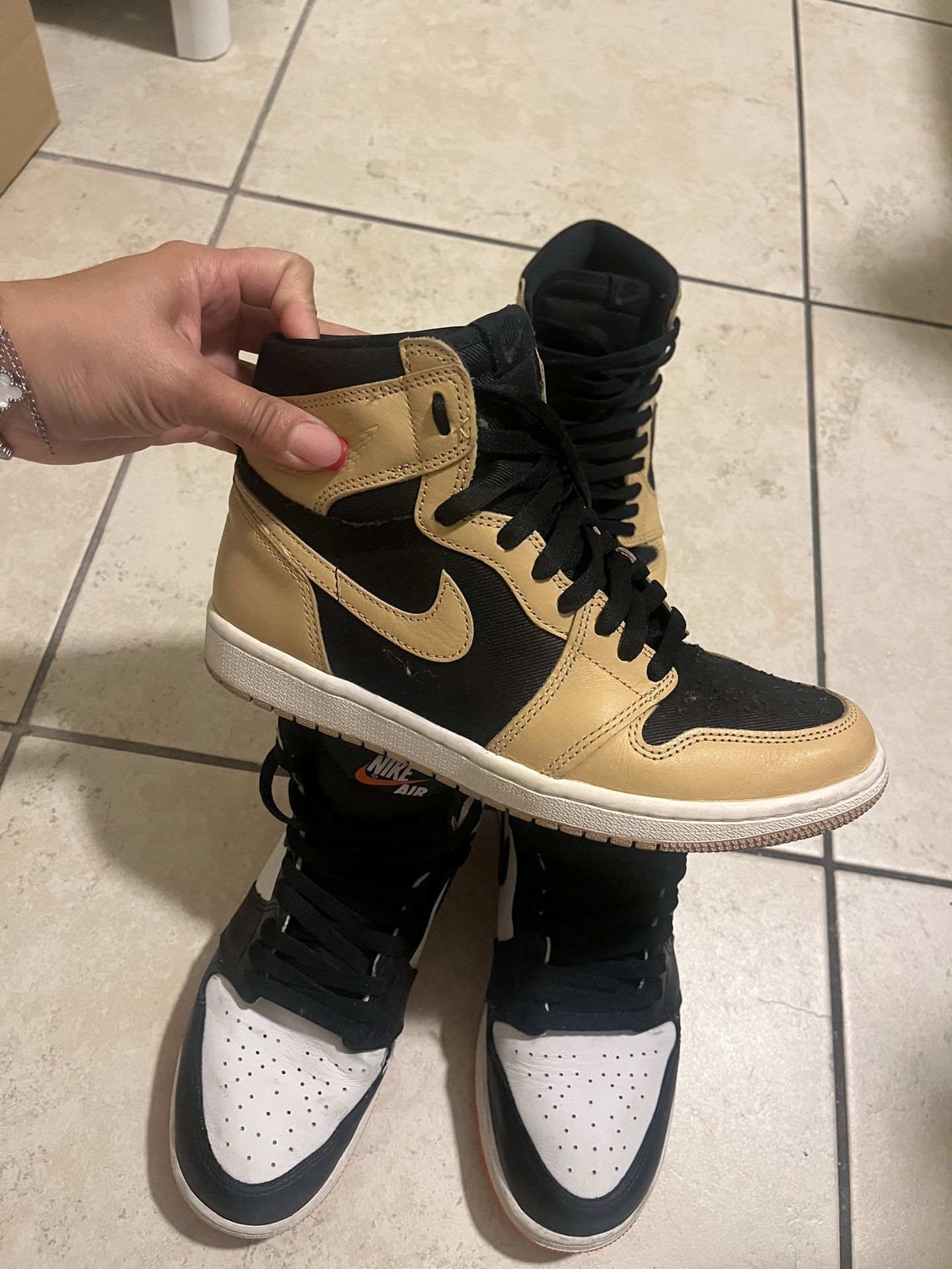 Nike Men's Lunar MVP Pregame