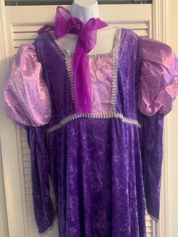Purple Velvet Renaissance Costume Gown Large to 2XL Halloween Costume