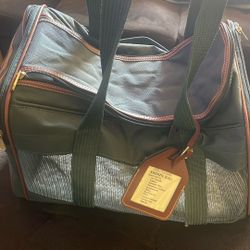 Sherpa Pet Carrier Bag – Airline Approved – Great Condition