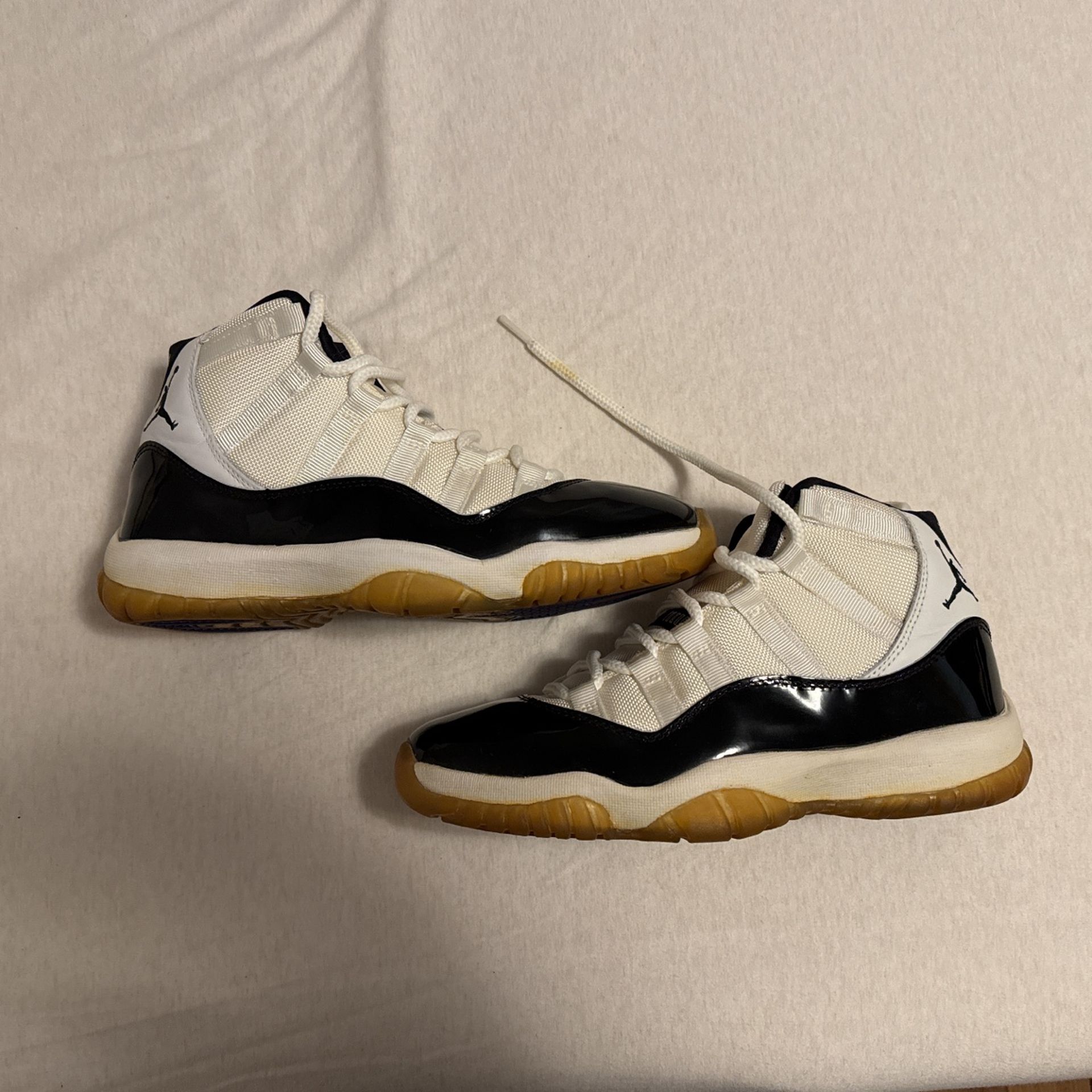 Air Jordan 11 Retro Size 8