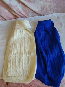 XL pet sweater