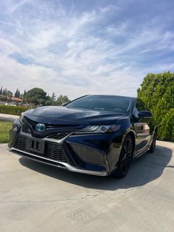 2022 Toyota Camry Hybrid