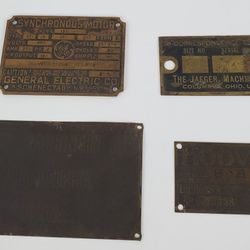 Various Brass Plagues 