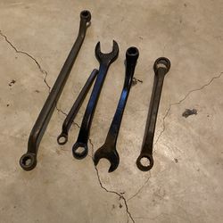 Off Set Wrenches