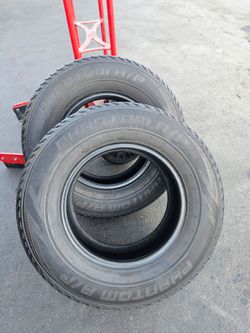 I Am Selling This Two Pcs Of Tires PHANTOM A/P 235/70/15" 80%