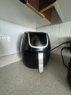 Black Air Fryer with Touch Control