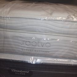 🔥💥🔥💥 $499 Queen Saatva Luxury Mattress 14 Inch Height $499 🔥💥🔥💥