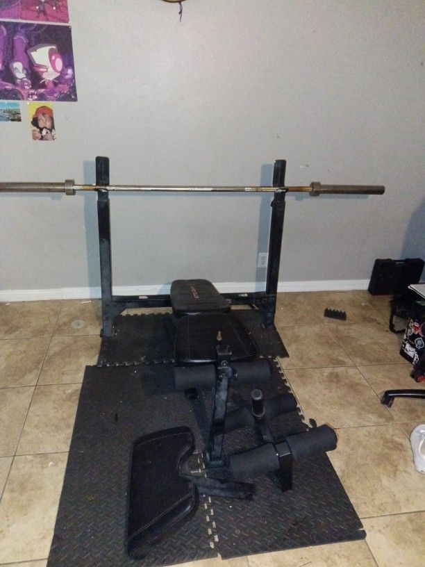 Olympic Bench Press With Weight Plates Dumbbells Curl Bar Mats $150