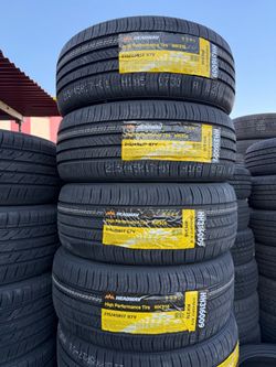 Headway HH316 215/45R17 87V Tires – Set of 4