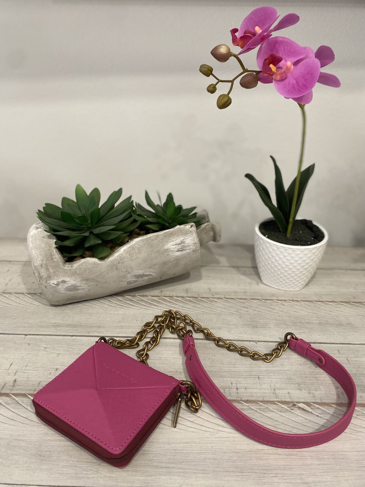 New Parchita Colombian Petite Shoulder Wallet