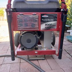 Briggs And Stratton Elite Series 13500/8000 watt Generator