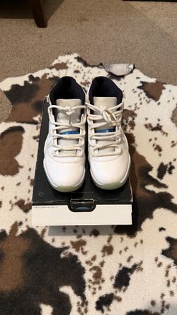 Jordan 11 legend blue