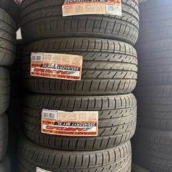 225/45/17 ARROYO set de 4 llantas disponible🛞✅