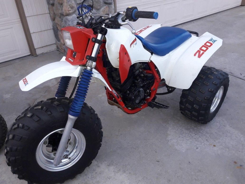 1986 HONDA 200X ATC THREE WHEELER