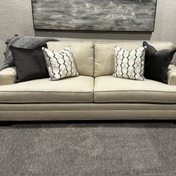 Lexington Sofa