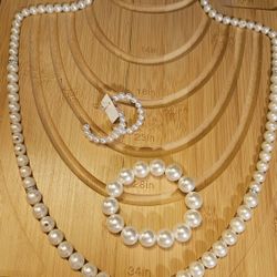 Pearl Jewelry Set Includes Necklace Bracelet And Earrings 