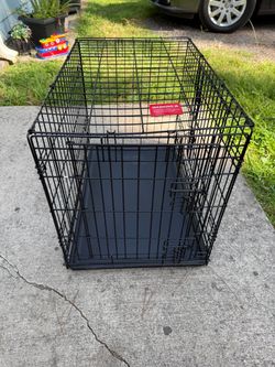 Dog crate medium