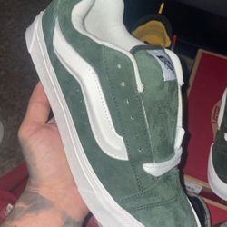 Vans Knu Skool Green Suede Size 10.5 Men’s Brand New Never Worm With All Original