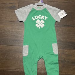 New Baby Lucky Clover Romper Size 12M
