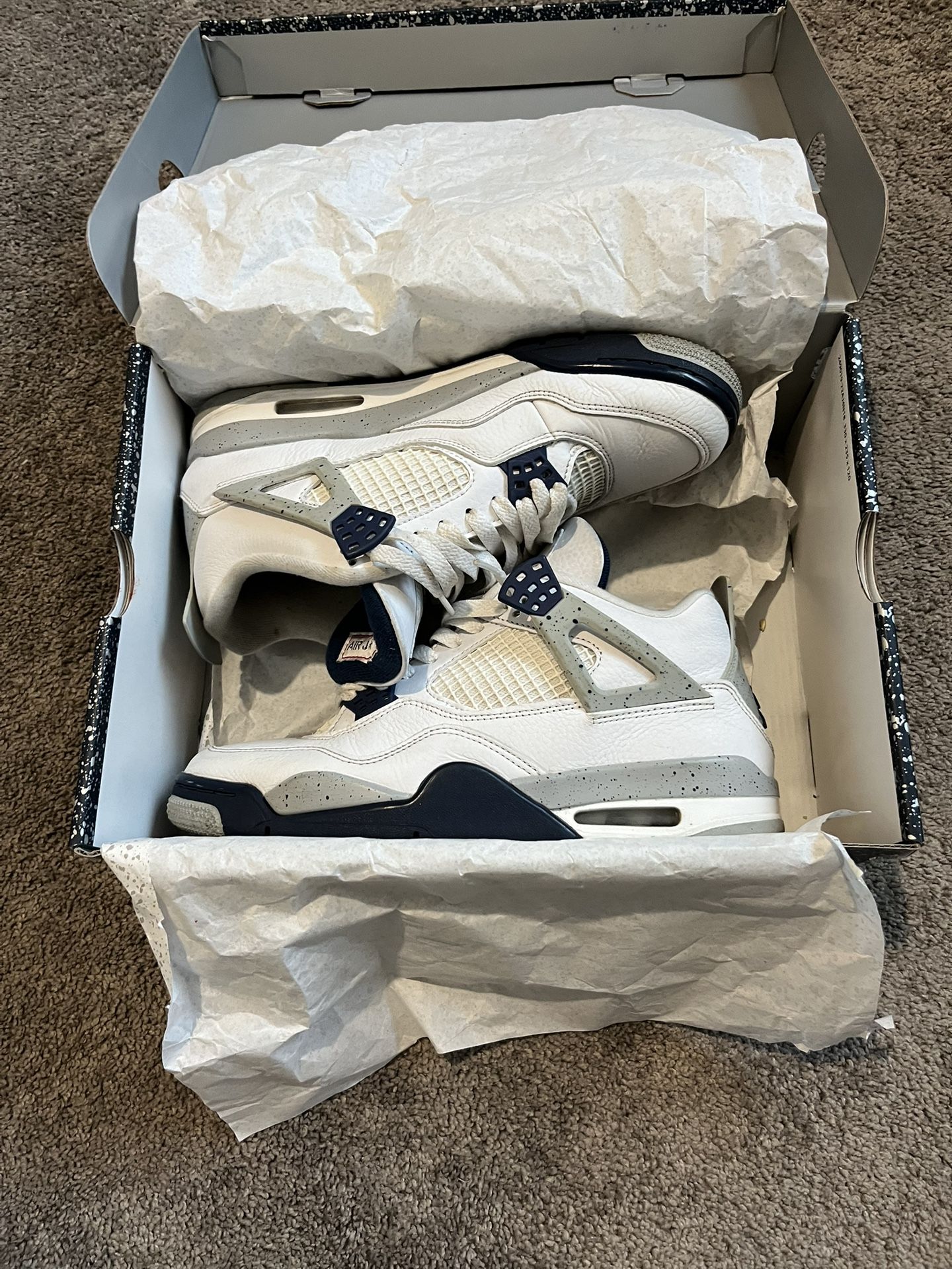 air jordan retro 4’s midnight navy