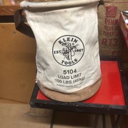 Klein Canvas Bolt Bag Model 5104