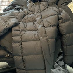 Lululemon Men’s WunderPuff Jacket