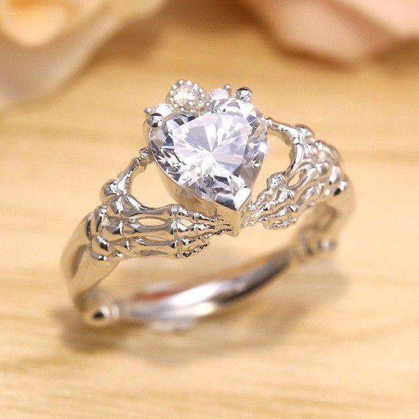 Hollow Heart Zircon Romantic Beautiful Silver Plated Heart Ring for Women, L443
 