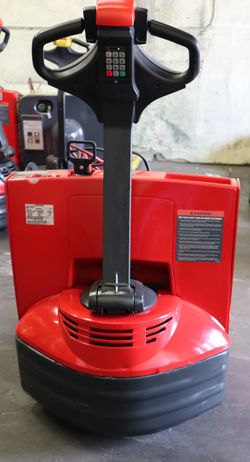 Pallet Jack Raymond