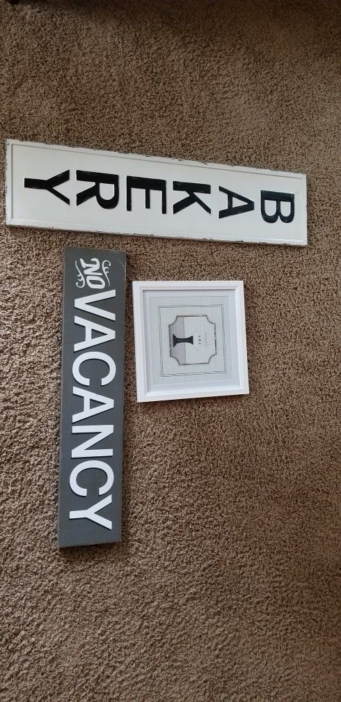 Several Signs For Home Decoration