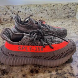 Adidas Yeezy Boost 350 V2 Beluga Sneakers