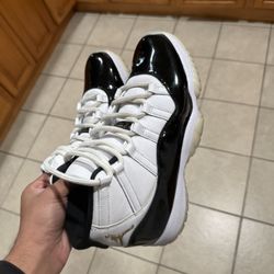 Jordan 11s 