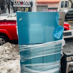 Refrigerator 28 Inches 