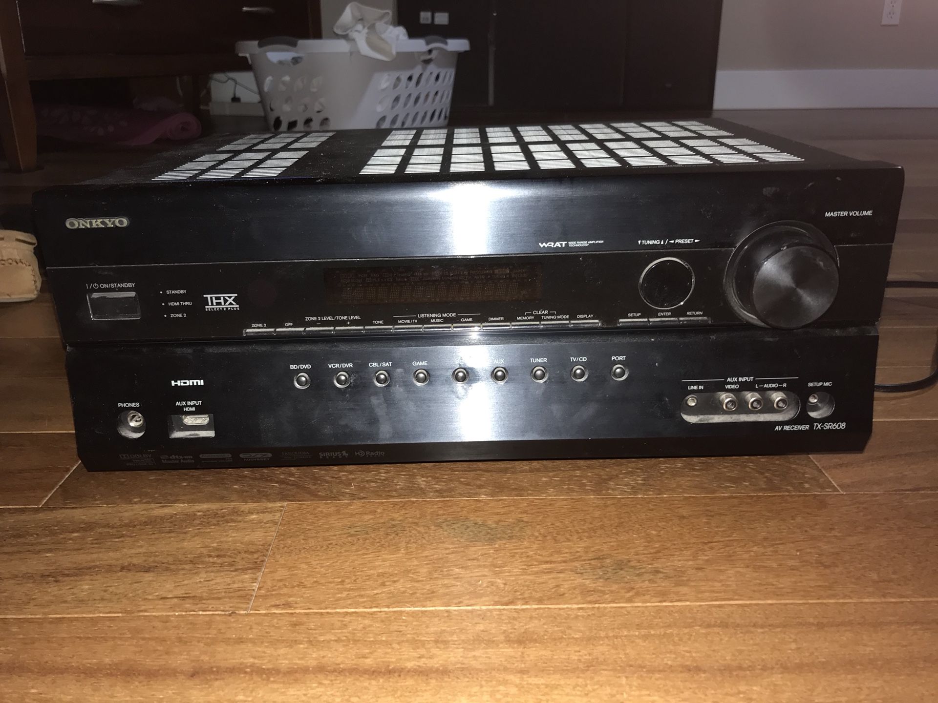 Onkyo TX-SR608 7.2 channel Home Theater AV Receiver