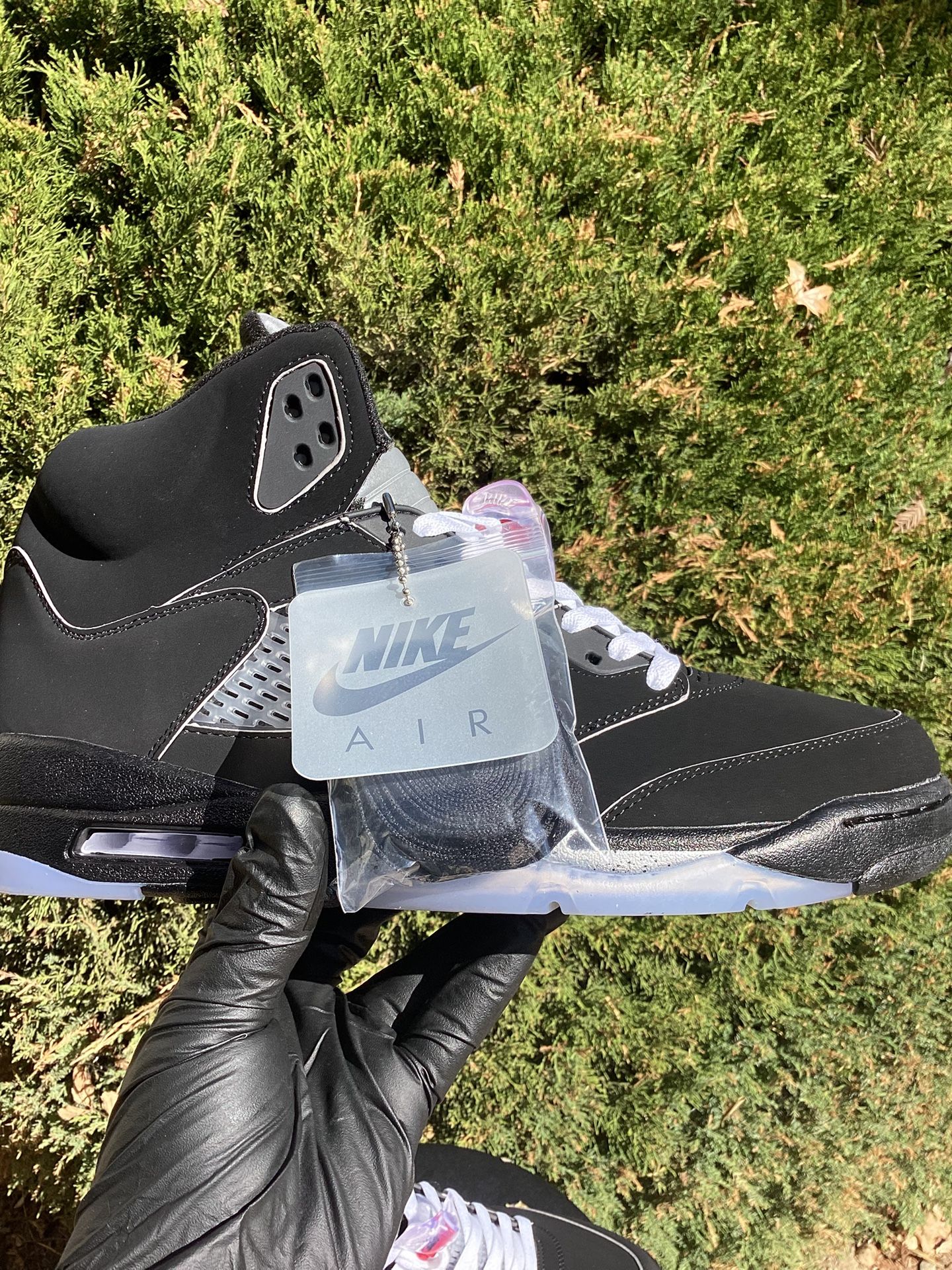 Jordan 4 
