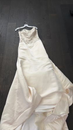 Wedding dress James Clifford size 8