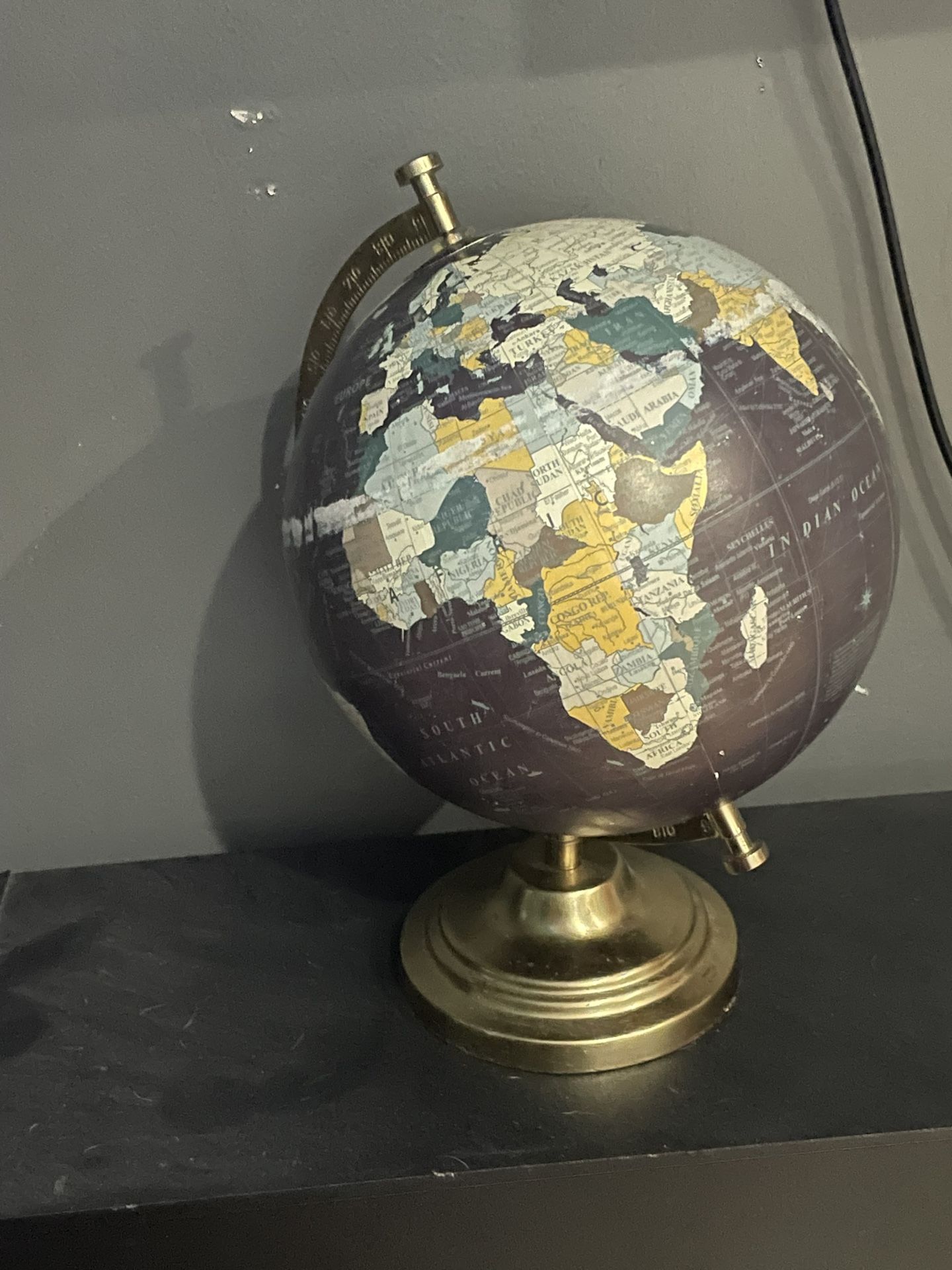 Globe