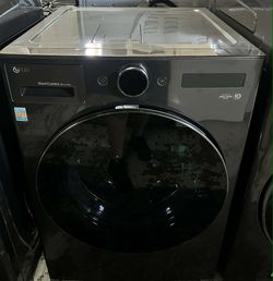 Ventless Washer/Dryer Combo LG WashCombo™ All-in-One 5.0 cu. ft. Mega Capacity with Inverter HeatPump Technology and Direct Drive Motor