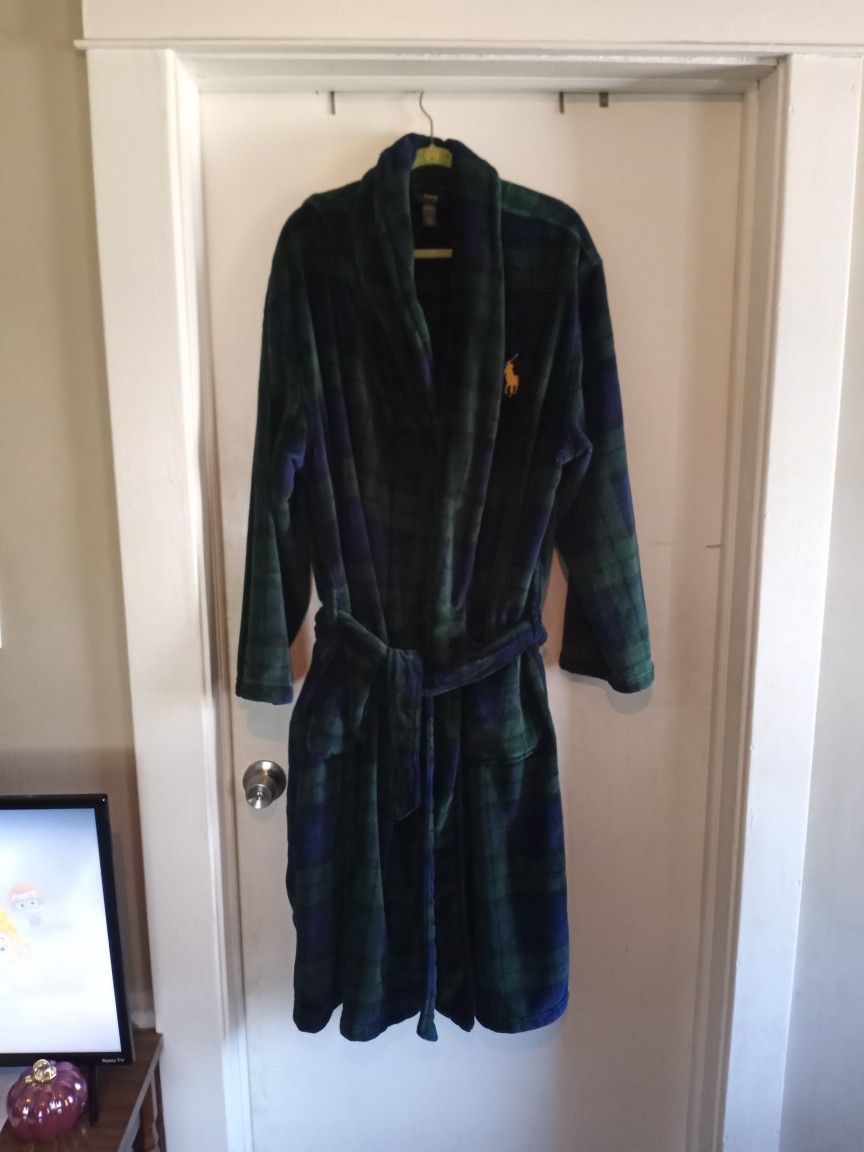 Ralph Lauren Plush Tartan Robe Men’s L/XL – $115 Retail