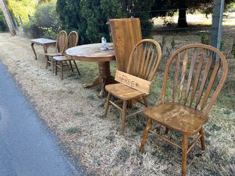 Free dining set