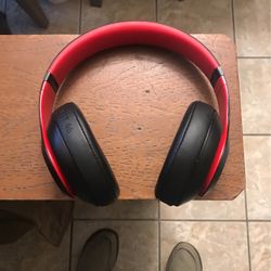 Beats Studio 3 Wireless Black And Red