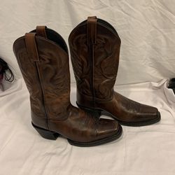 LAREDO Men’s  Leather Cowboy  Boots Size: 7.5