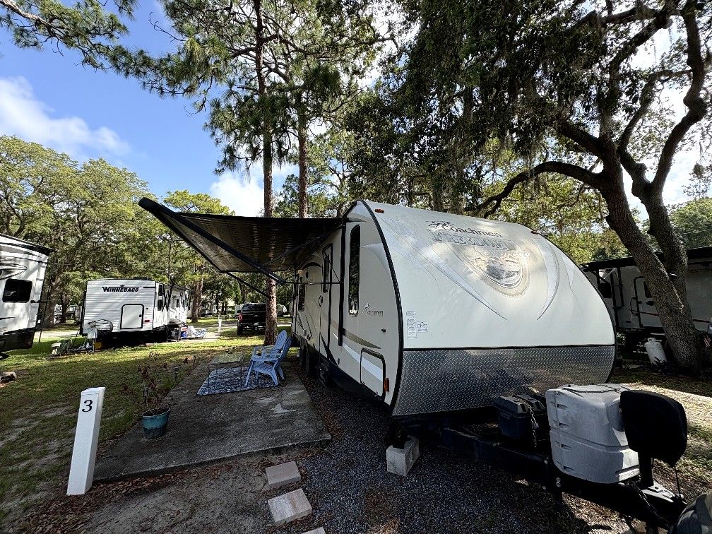Coachman Freedom Express 276 RKDS