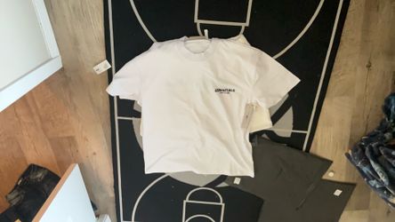 Essentials white size large
