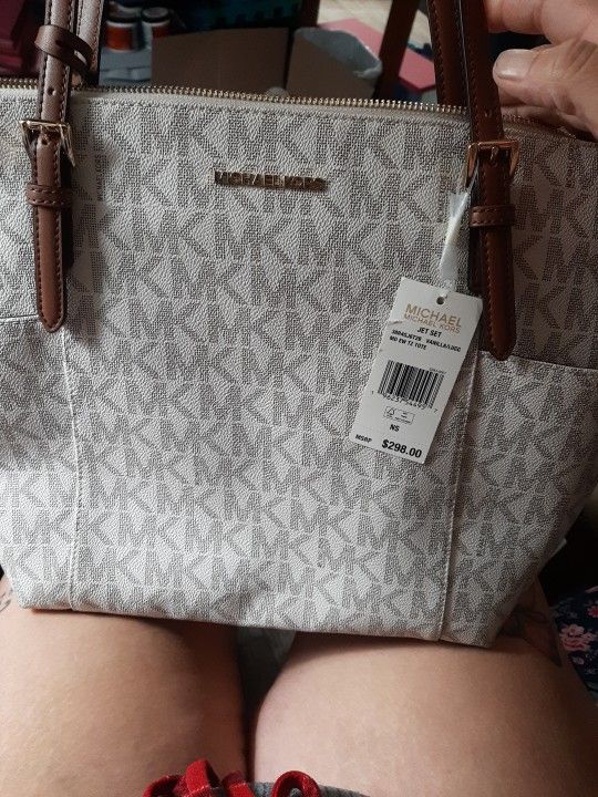Mk Jet Set Vanilla/Lugg MD EW TZ TOTE