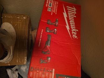 Milwaukee M18 4 tool combo kit