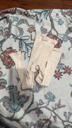 Skims High Waisted Above The Knee Short (As Is) 