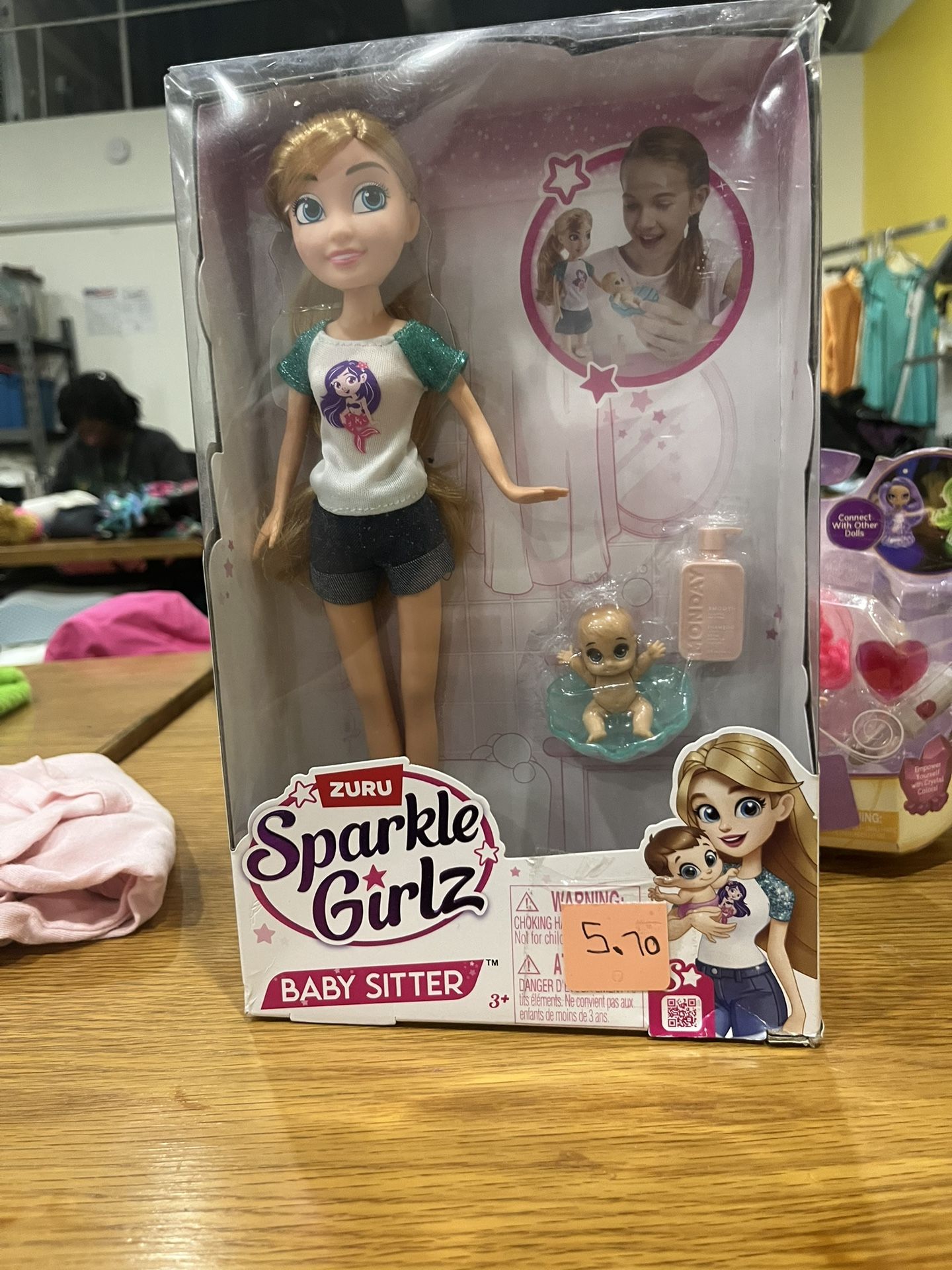 Siri Sparkle Girls Baby Sitter 