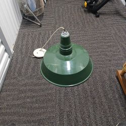 Light Fixture Porcelin Good Cond
